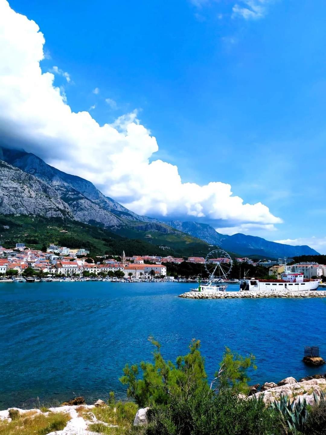 Studio Apartmani Dora Makarska Buitenkant foto