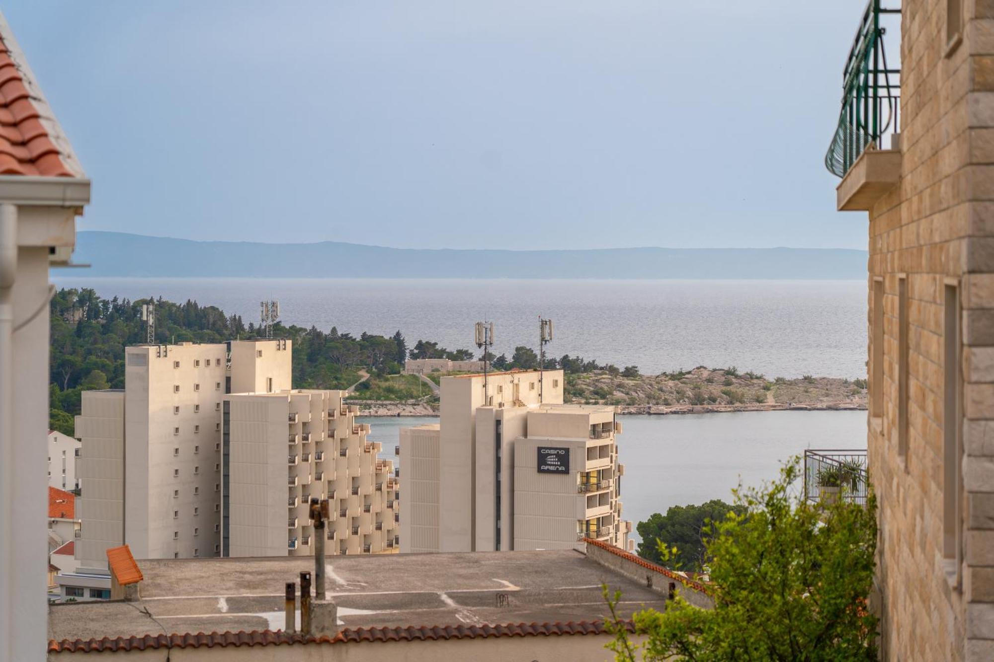 Studio Apartmani Dora Makarska Buitenkant foto